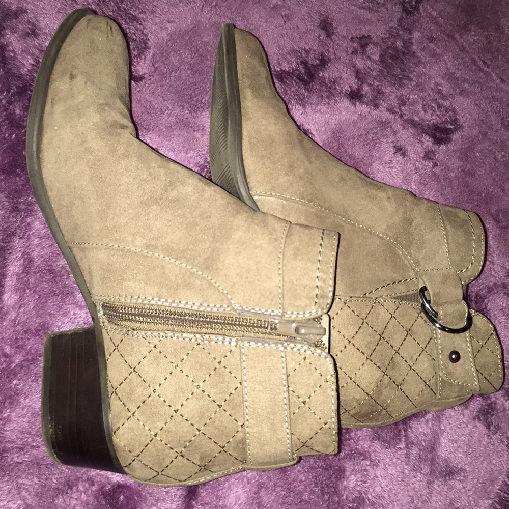 Unisa Pendy Bootie